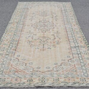5.4 ft. x 9.3 ft. Vintage Turkish Rug TR47477 Image 1