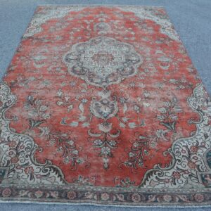6.1 ft. x 10.2 ft. Vintage Turkish Rug TR47637 Image 1