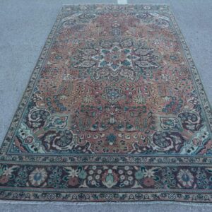 5 ft. x 9.4 ft. Vintage Turkish Rug TR47677 Image 1