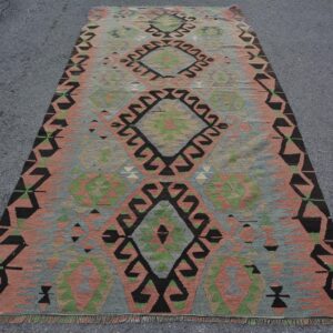 4.8 ft. x 10 ft. Vintage Kilim Rug TR62322 Image 1