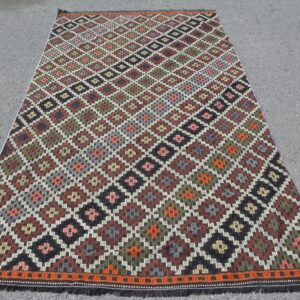 4.8 ft. x 8 ft. Vintage Kilim Rug TR62502 Image 1